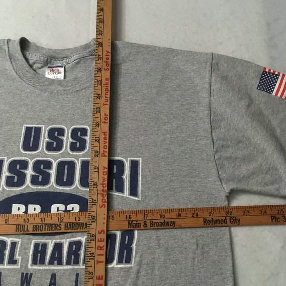 #92 Jerzees USS Missouri BB-63 Pearl Harbor Hawaii T-Shirt Men L Round Neck Gray - Picture 2 of 7